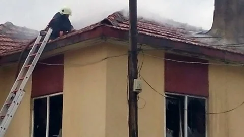 Kazan'da Yangın Paniği Yaşandı