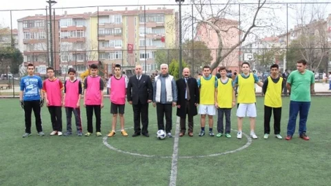 Çanakkale'de Futbol Turnuvası Başladı