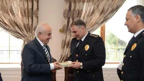 Edirne Valisi'ne Polis Ziyareti