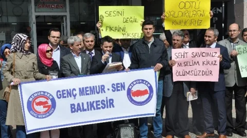 Balıkesir'de Kitap Okuma Etkinliği Düzenlendi