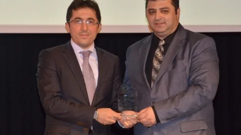 Gümrükçüoğlu Trabzon'da Ödül Aldı