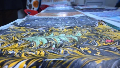 Karaman'da Ebru Sanatı Kursları