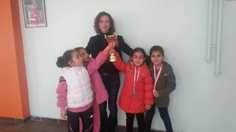 Erzincan'da Minik Cimnastikçilere Ödül Verildi