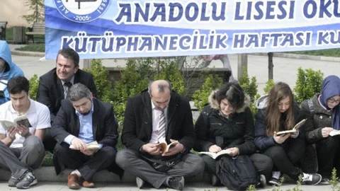 Samsun'da Kitap Okuma Etkinliği