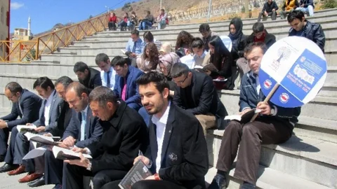 Gümüşhane'de Kitap Okuma Etkinliği