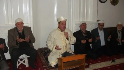 Düzce'de İslam ve İnsan Hayatı Üzerine Sohbet