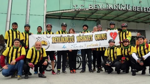Beylikdüzü'nden Çanakkale'ye Pedal Çeviriyorlar