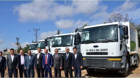 Köylerde Temizlik Araçları Hizmete Girdi