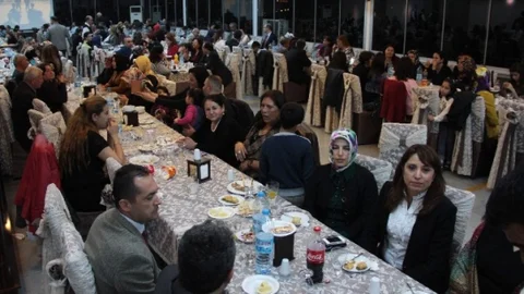 Adana'da Şehit ve Gazi Yakınları Buluştu