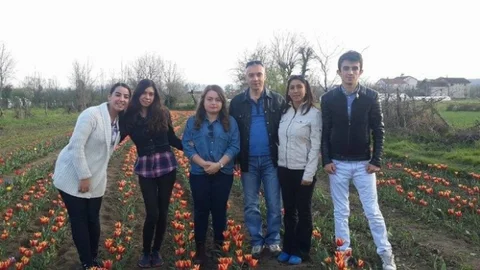 Çaycuma'daki Lale Bahçesi İlgi Odağı Oldu