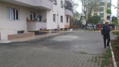 Adana'da Öğretmen İntiharı