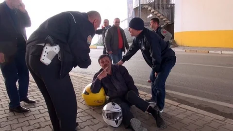 Körfez'de Motosiklet Kazası Yaşandı