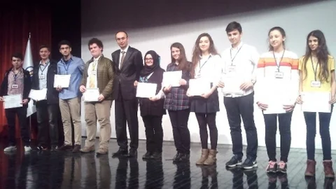 Gediz Selçuklu Lisesi Birinci Oldu