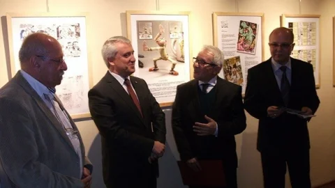 Eskişehir'de Karikatür Sergisi Açıldı