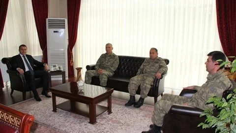 Erciş Kaymakamı'na Ziyaret Gerçekleşti
