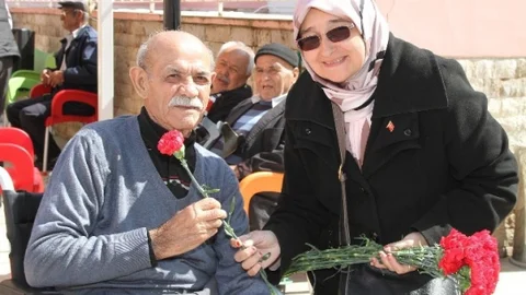 Denizli Huzurevi'ne Ziyaret Gerçekleşti