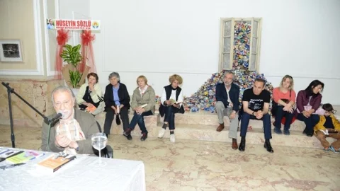 Adana'da Yaşar Kemal Anıldı