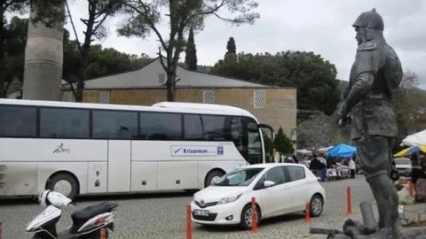 Birgi'de Trafik Sorunları Artıyor