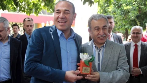 Adana'da Portakal Çiçeği Karnavalı Açıldı