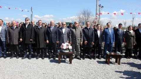 Kocaeli'de Fikri Işık Açıklamalarda Bulundu