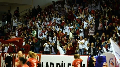 Muratpaşa Belediyespor EHF Yarı Finalinde Kaybetti