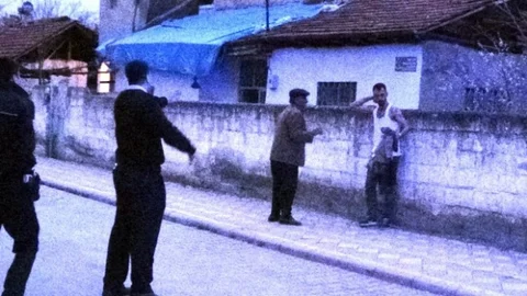 Malatya'da Cam Kırarak Tehdit Etti