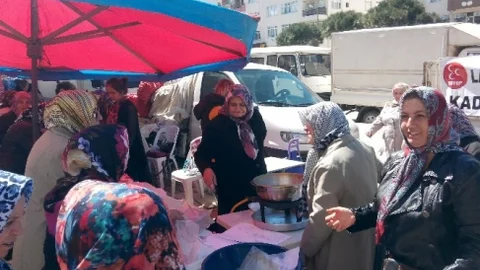 Lapseki'de Kermes Düzenlendi
