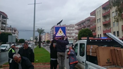 Manavgat'ta Trafik Düzenlemesi Yapıldı