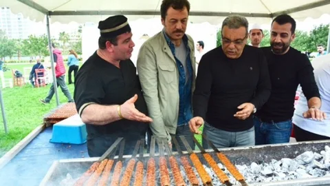 Adana'da Portakal Çiçeği Karnavalı