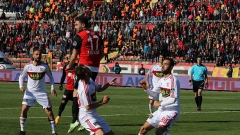 Eskişehirspor, Sivasspor'a Yenildi