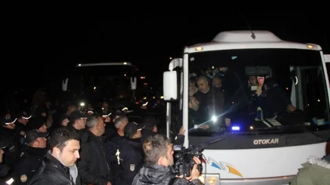 Fenerbahçe Otobüsüne Saldırı Gerçekleşti