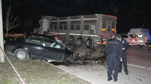 Bartın'da TIR Kazası: 1 Ölü, 1 Yaralı