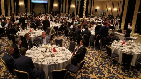 Dünyaca Ünlü Tasarımcı Bursa'da Etkinlikte Bulundu