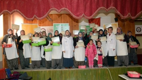 Konya'da Kadın Çiftçilere Gıda Eğitimi