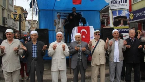Alaplı'da Umre Kafilesi Uğurlandı
