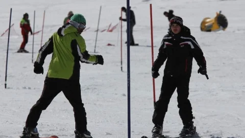 Görme Engelliler Kayak Korkusunu Aştı