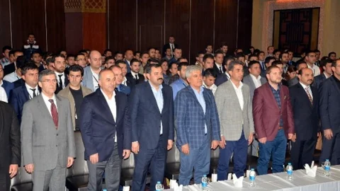 AK Parti Antalya Gençlik Toplantısı