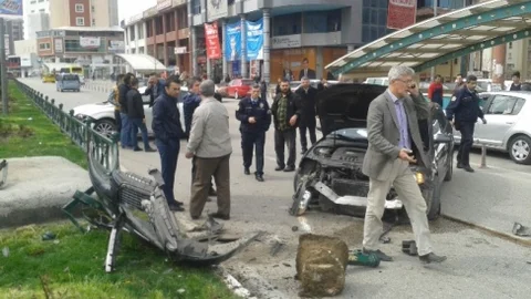 Bursa'da Aşırı Hızla Kaza