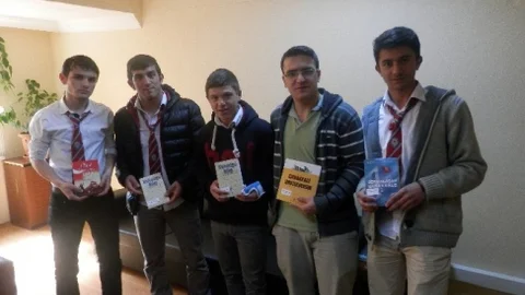 Akçakoca'da Okuma Kitapları Dağıtıldı