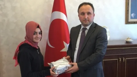 Esma Nur Dubai'de Türkiye'yi Temsil Edecek