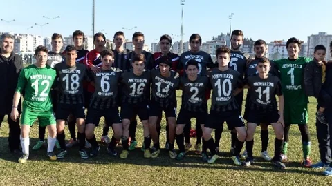 Muratpaşa'nın Gençleri Şampiyon Oldu