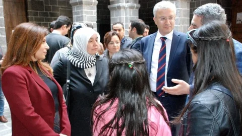 Asitane Derneği Diyarbakır'da