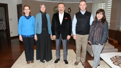 İzmit Ticaret Lisesi Mezunları Ziyaret Etti