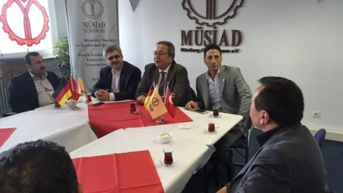 Avrupa'daki Türkler Oy Kullanmaya Davet Edildi