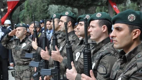 İzmir'de Polis Şehitliği Anma Töreni