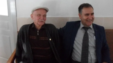 Edremit'te Öğrencilerden Anlamlı Ziyaret