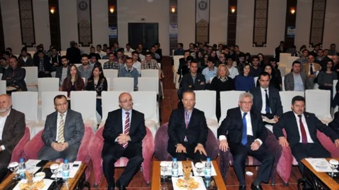 Afyonkarahisar'da Anayasa Mahkemesi Semineri