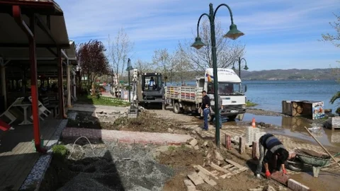 Sapanca Sahil Bandı Yeniden Düzenleniyor