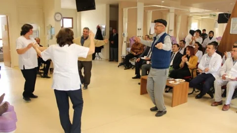 Denizli'de Kanser Hastalarına Moral Konseri