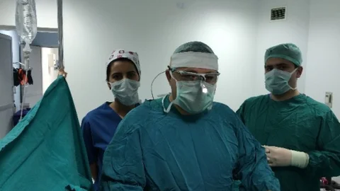 Testiste Geçmeyen Ağrısız Şişlikler Tehlike İşareti